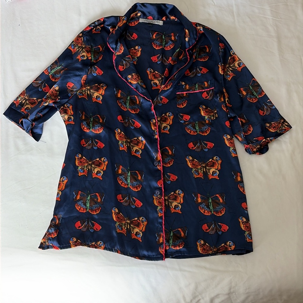 Elegant Navy Butterfly Print Pajama Set - Picture 4 of 5